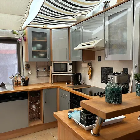 Maison Ile D'oleron 10 Min De La A Pied, Parking Et Jardin * Foulerot