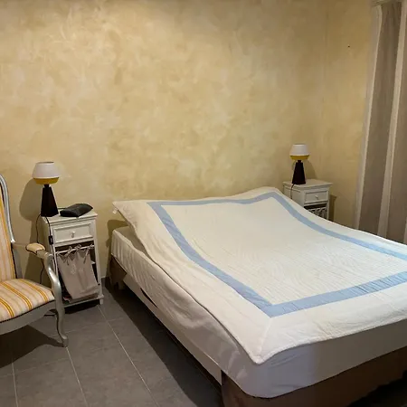 Maison Ile D'oleron 10 Min De La A Pied, Parking Et Jardin Hébergement de vacances Foulerot